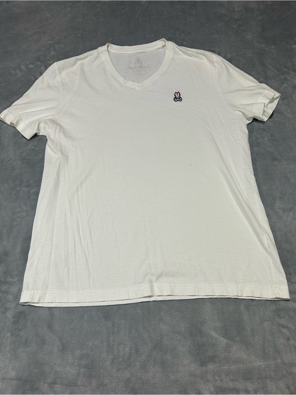 Psycho Bunny Men's White V-Neck Short Sleeve Logo Cotton Knit Tee- Large